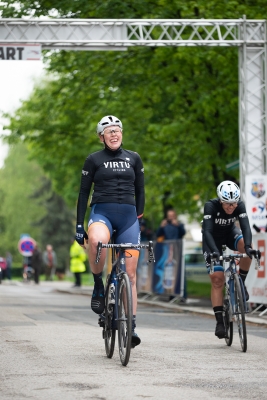 The winners, Team Virtu Cycling Women