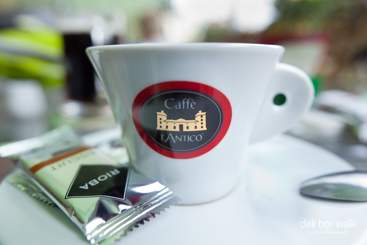 Café se zámkem
